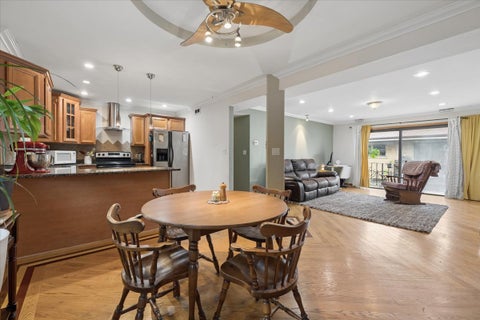 Tiny photo for 4200 N Keystone Avenue #3B, Chicago, IL 60641 (MLS # 12717657)