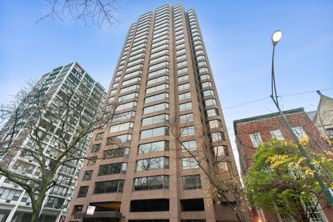 Photo of Chicago, IL 60610 (MLS # 12550320)