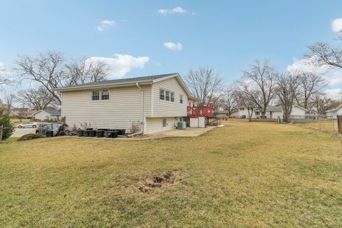 Tiny photo for 712 Dante Court, Schaumburg, IL 60193 (MLS # 12488301)