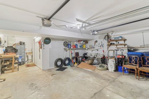 Tiny photo for 712 Dante Court, Schaumburg, IL 60193 (MLS # 12488301)
