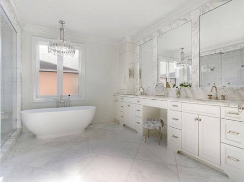 Tiny photo for 3336 N Oakley Avenue, Chicago, IL 60618 (MLS # 12529088)