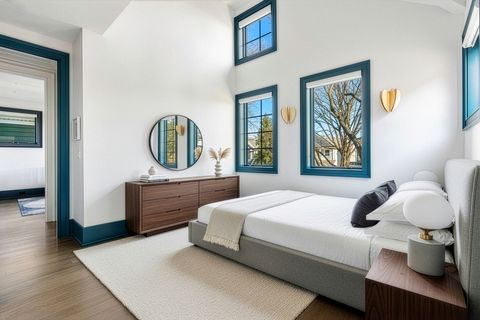 Tiny photo for 3336 N Oakley Avenue, Chicago, IL 60618 (MLS # 12529088)