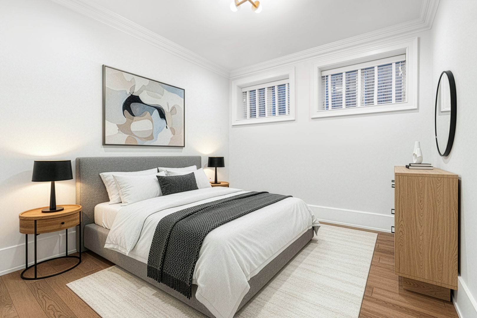 Chicago, Illinois 60618, United States, 8 Bedrooms Bedrooms, ,6 BathroomsBathrooms,Residential,Active,254077