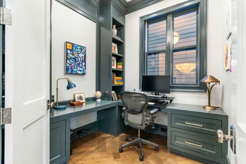 Tiny photo for 3336 N Oakley Avenue, Chicago, IL 60618 (MLS # 12529088)