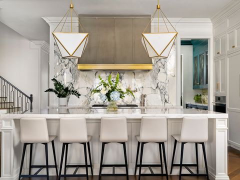 Tiny photo for 3336 N Oakley Avenue, Chicago, IL 60618 (MLS # 12529088)