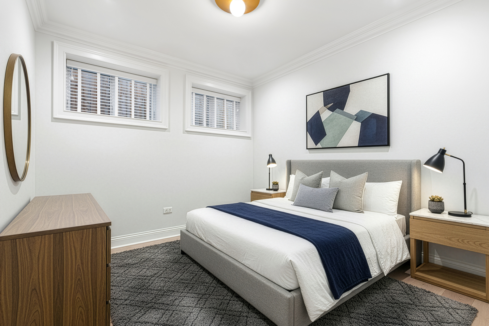 Chicago, Illinois 60618, United States, 8 Bedrooms Bedrooms, ,6 BathroomsBathrooms,Residential,Active,254077