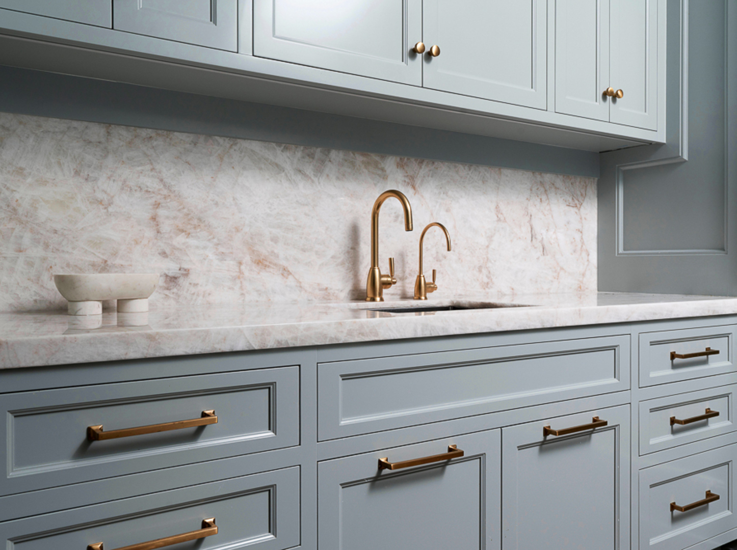 Chicago, Illinois 60618, United States, 8 Bedrooms Bedrooms, ,6 BathroomsBathrooms,Residential,Active,254077