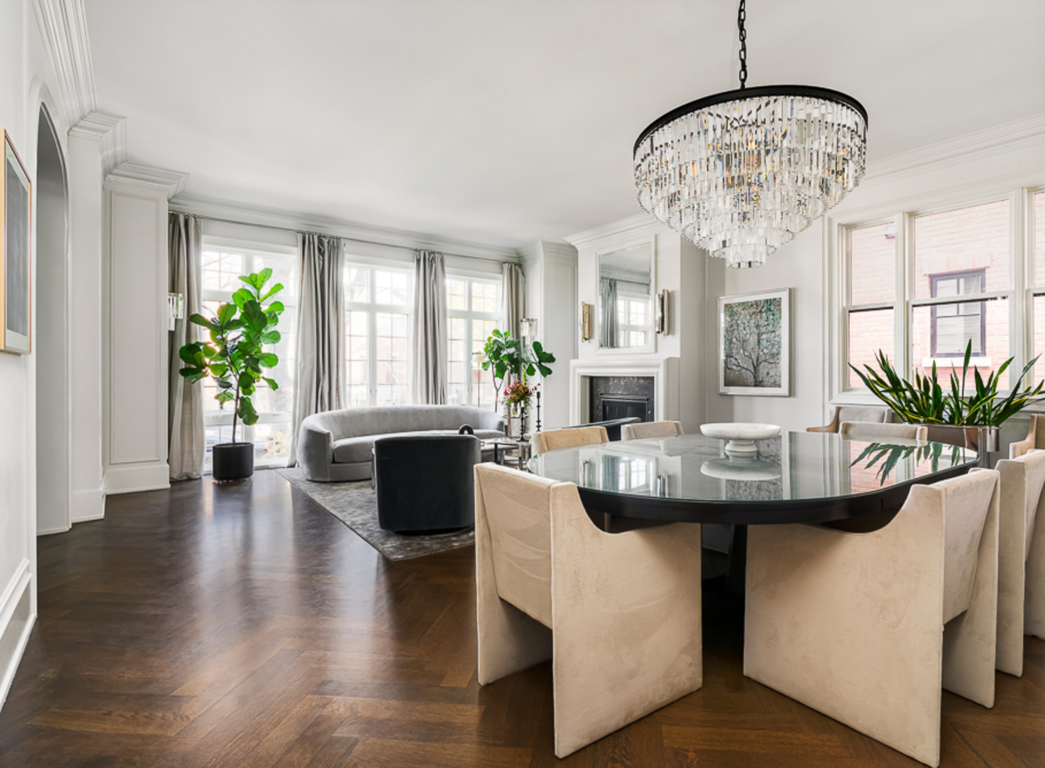 Chicago, Illinois 60618, United States, 8 Bedrooms Bedrooms, ,6 BathroomsBathrooms,Residential,Active,254077