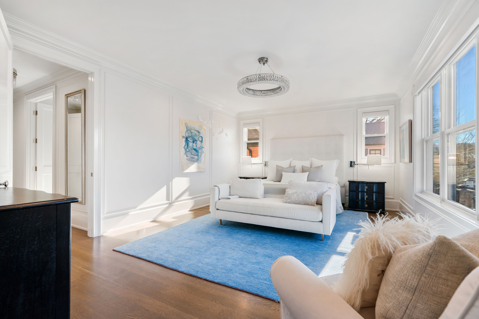 Chicago, Illinois 60618, United States, 8 Bedrooms Bedrooms, ,6 BathroomsBathrooms,Residential,Active,254077