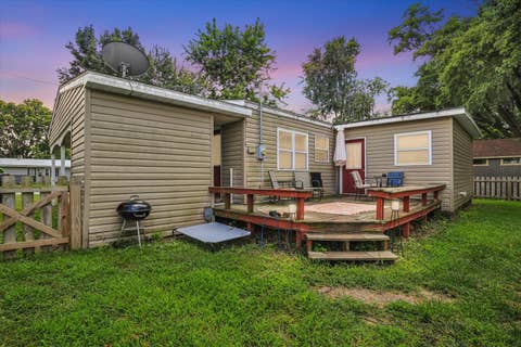 Tiny photo for 906 E Newkirk Street, Tuscola, IL 61953 (MLS # 12695129)