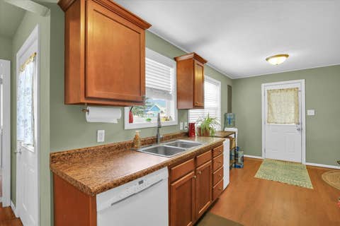 Tiny photo for 906 E Newkirk Street, Tuscola, IL 61953 (MLS # 12695129)