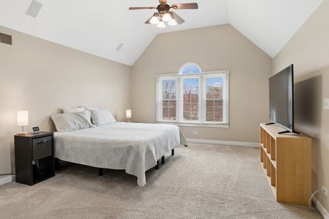 Tiny photo for 2321 Courtland Court, Aurora, IL 60502 (MLS # 12605712)