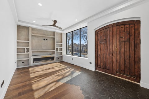 Tiny photo for 1412 W Fuller Street, Chicago, IL 60608 (MLS # 12649907)