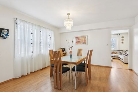 Tiny photo for 810 Silver Rock Lane, Buffalo Grove, IL 60089 (MLS # 12593508)