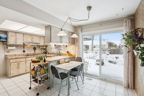 Tiny photo for 810 Silver Rock Lane, Buffalo Grove, IL 60089 (MLS # 12593508)