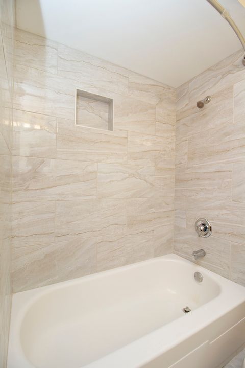 Tiny photo for 18079 Live Oak Court #1616, Tinley Park, IL 60477 (MLS # 12610101)