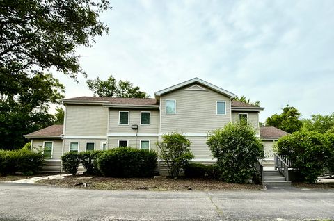 Tiny photo for 14401 Pulaski Road, Midlothian, IL 60445 (MLS # 12538618)