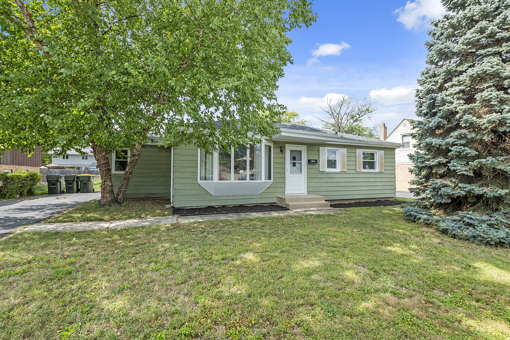 Listing image 2
