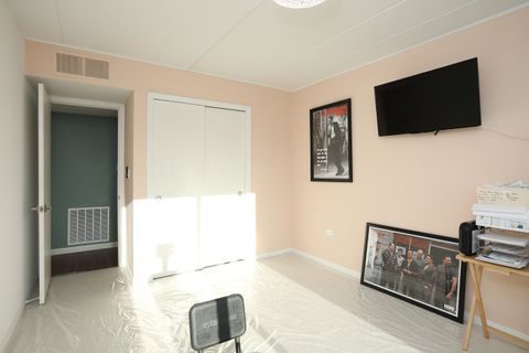 Tiny photo for 2900 Maple Avenue #19E, Downers Grove, IL 60515 (MLS # 12597918)