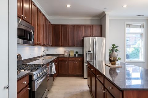 Tiny photo for 550 W Fulton Street #301, Chicago, IL 60661 (MLS # 12467829)