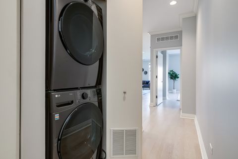 Tiny photo for 550 W Fulton Street #301, Chicago, IL 60661 (MLS # 12467829)