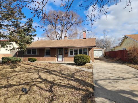 Photo of 1449 Gordon Avenue, Calumet City, IL 60409 (MLS # 12617547)
