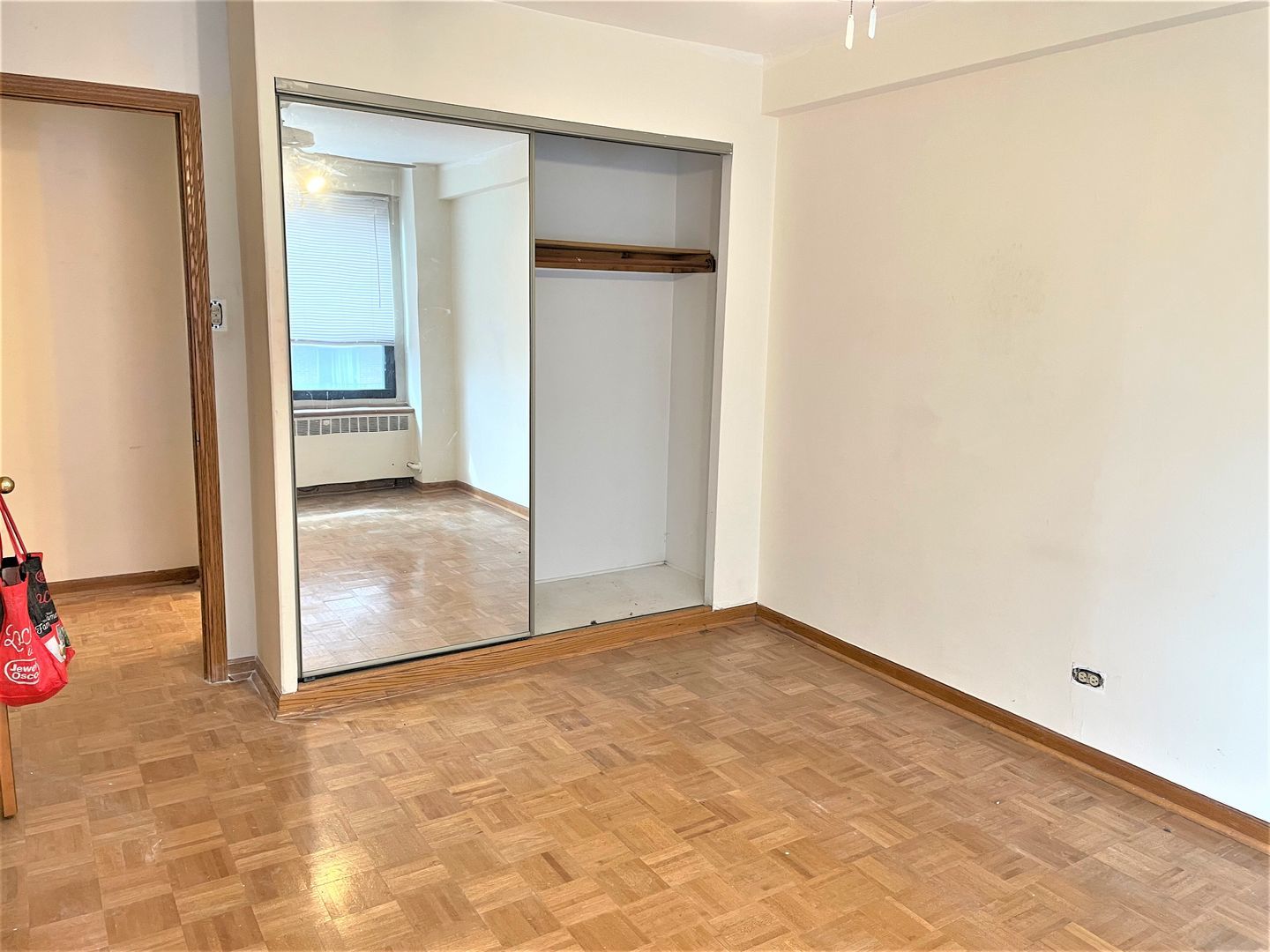 4180 N Marine Drive 1002