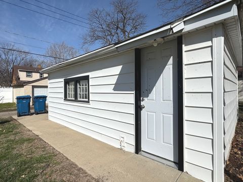 Tiny photo for 665 S May Avenue, Kankakee, IL 60901 (MLS # 12599478)