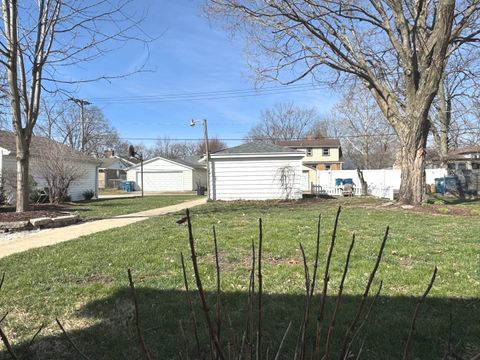 Tiny photo for 665 S May Avenue, Kankakee, IL 60901 (MLS # 12599478)