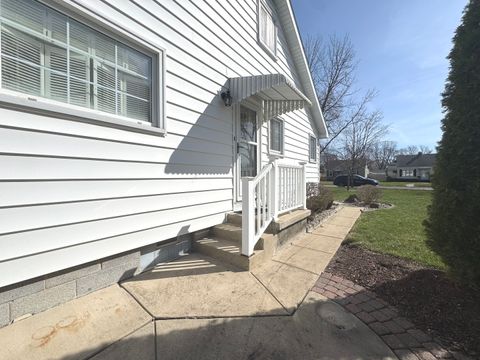 Tiny photo for 665 S May Avenue, Kankakee, IL 60901 (MLS # 12599478)