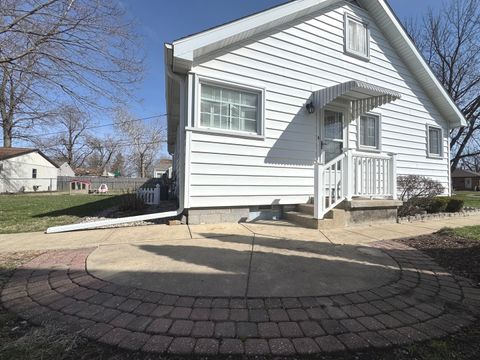 Tiny photo for 665 S May Avenue, Kankakee, IL 60901 (MLS # 12599478)