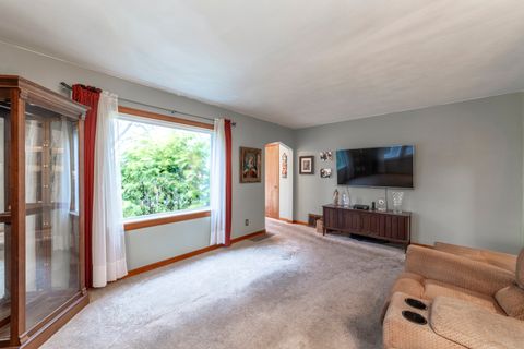 Tiny photo for 17949 Escanaba Avenue, Lansing, IL 60438 (MLS # 12605355)