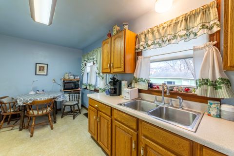 Tiny photo for 17949 Escanaba Avenue, Lansing, IL 60438 (MLS # 12605355)