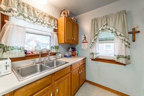 Tiny photo for 17949 Escanaba Avenue, Lansing, IL 60438 (MLS # 12605355)