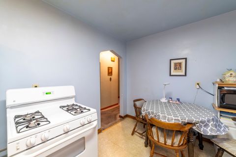 Tiny photo for 17949 Escanaba Avenue, Lansing, IL 60438 (MLS # 12605355)