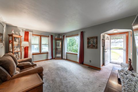 Tiny photo for 17949 Escanaba Avenue, Lansing, IL 60438 (MLS # 12605355)