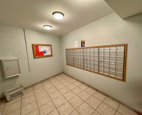 Tiny photo for 1415 E Central Road #301A, Arlington Heights, IL 60005 (MLS # 12481997)