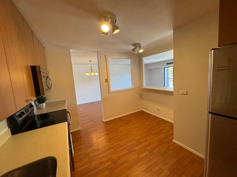 Tiny photo for 1415 E Central Road #301A, Arlington Heights, IL 60005 (MLS # 12481997)