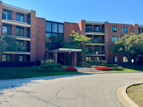 Photo of 1415 E Central Road #301A, Arlington Heights, IL 60005 (MLS # 12481997)