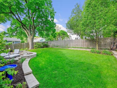 Tiny photo for 726 S Madison Street, Hinsdale, IL 60521 (MLS # 12657224)