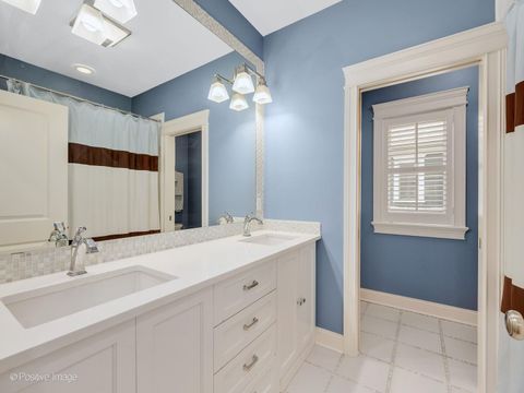 Tiny photo for 726 S Madison Street, Hinsdale, IL 60521 (MLS # 12657224)
