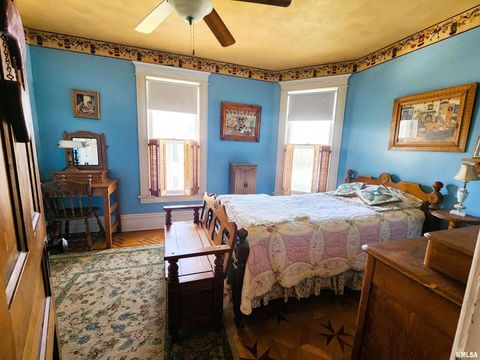 Tiny photo for 122 W SOUTH Street, Geneseo, IL 61254 (MLS # QC4269419)