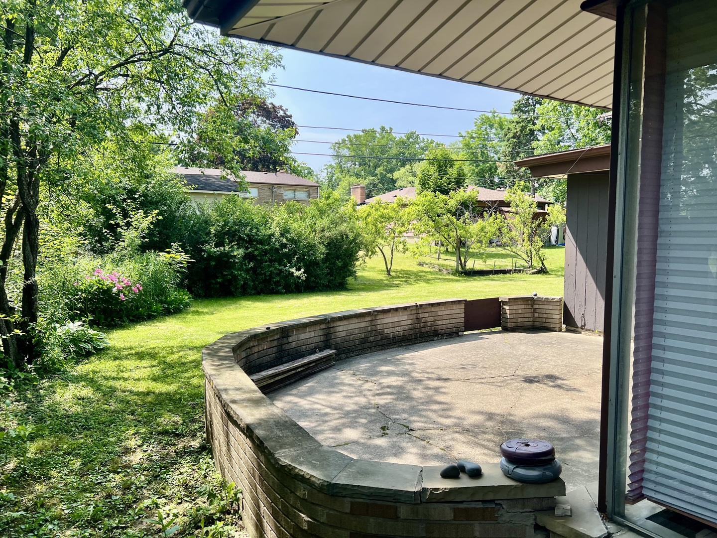 336 Flossmoor Avenue