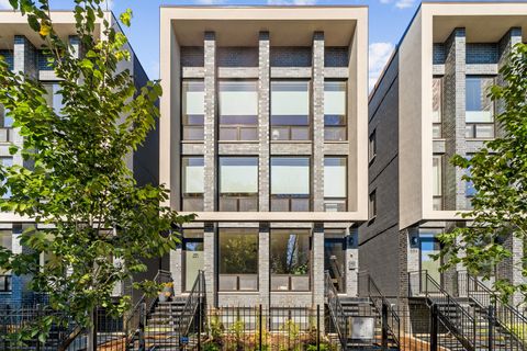 Photo of 3018 W Lyndale Street N #3, Chicago, IL 60647 (MLS # 12493854)