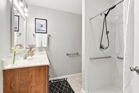 Tiny photo for 6655 Crow Creek Road, Bettendorf, IA 52722 (MLS # 12665741)