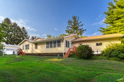 Tiny photo for 6655 Crow Creek Road, Bettendorf, IA 52722 (MLS # 12665741)