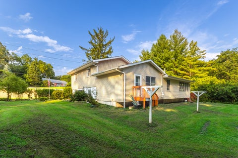 Tiny photo for 6655 Crow Creek Road, Bettendorf, IA 52722 (MLS # 12665741)