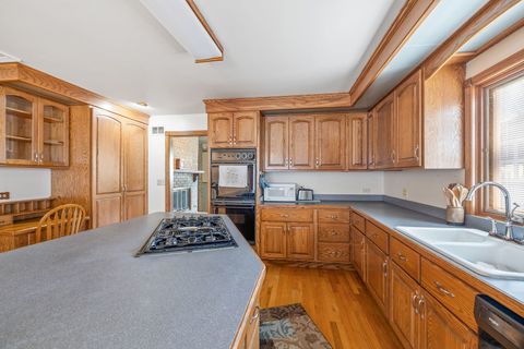 Tiny photo for 210 N Grant Street, Westmont, IL 60559 (MLS # 12506037)