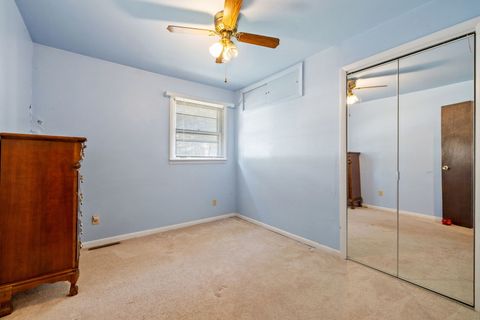 Tiny photo for 210 N Grant Street, Westmont, IL 60559 (MLS # 12506037)