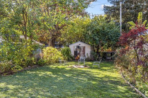 Tiny photo for 210 N Grant Street, Westmont, IL 60559 (MLS # 12506037)